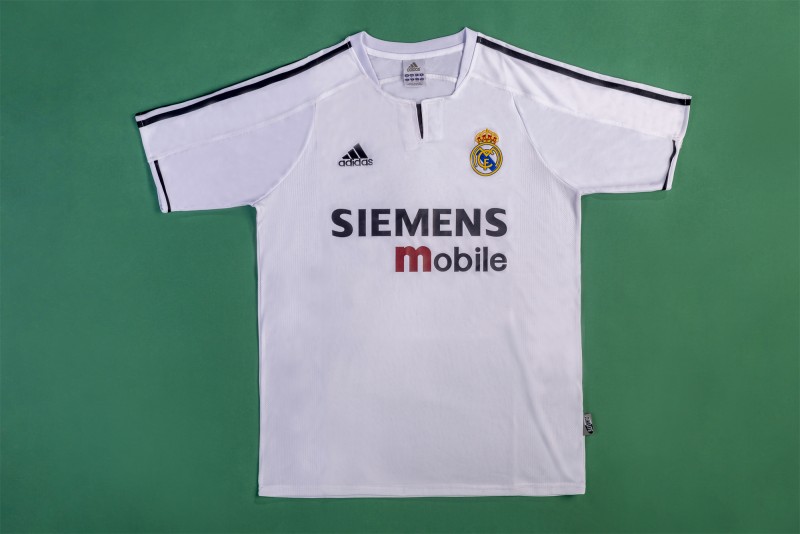 Retro 03/04 Real Madrid Home Jersey