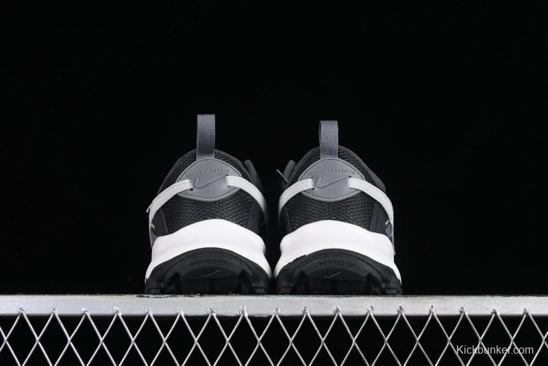 Nike TC 7900 Retro Chunky Dad Shoes with Reflective Swoosh and Cushioned Sole - DD9682-001