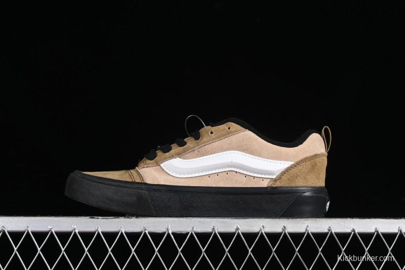 Vans Classics Knu Skool Retro Chunky Tongue Skate Shoes in Black/Brown - VN000CP6BXC