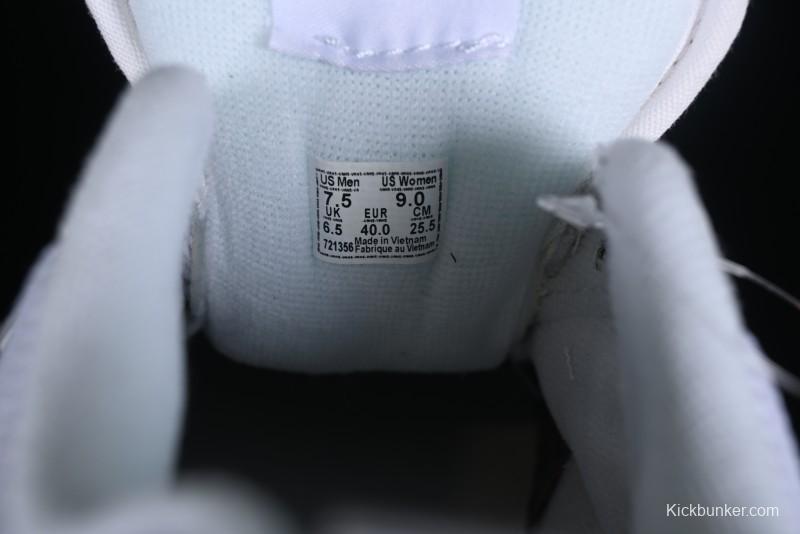 Vans Classics Knu Skool Chunky Tongue Retro Sneakers in Grey White - VN0009QCYF9