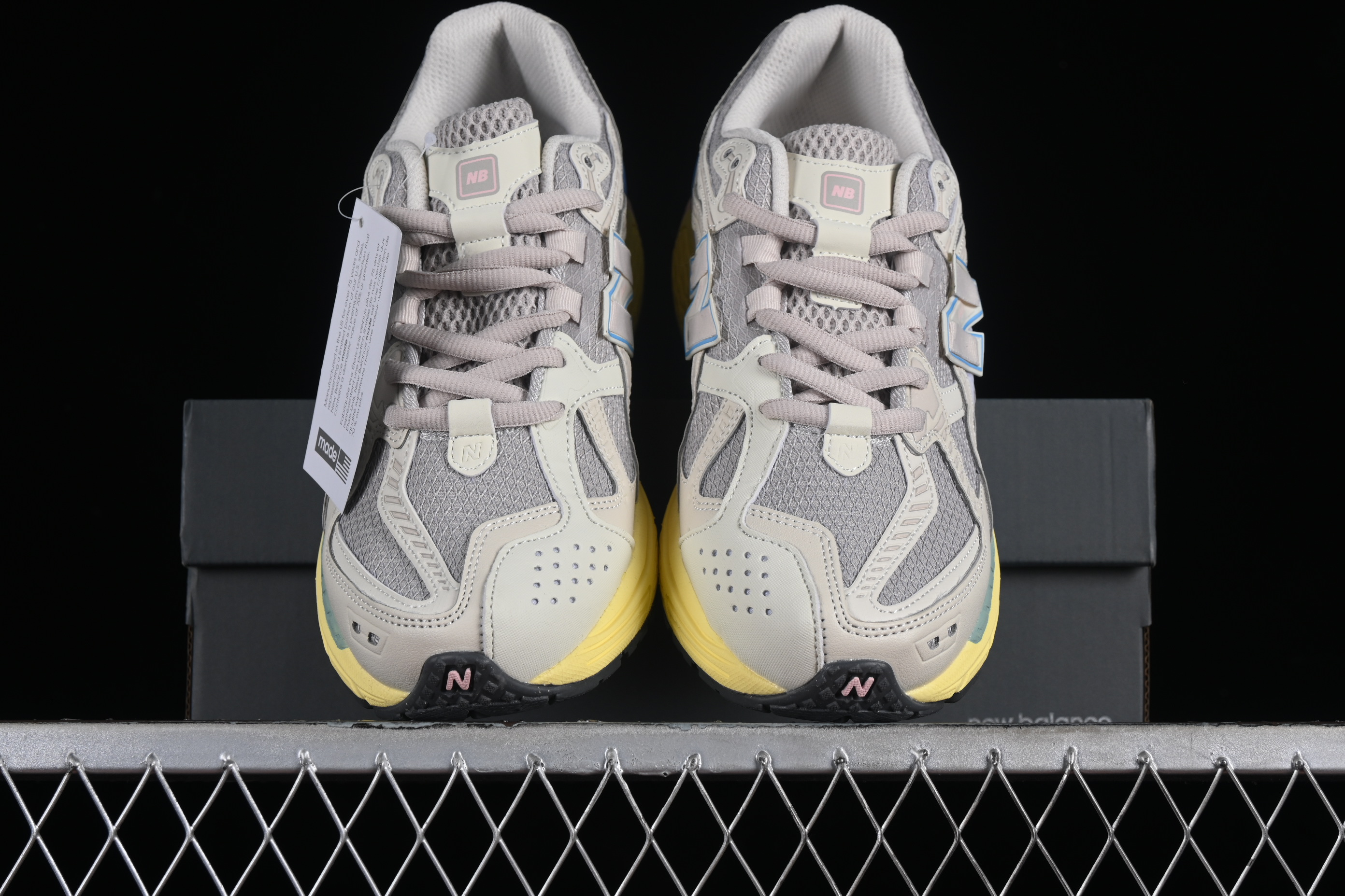 New Balance 1906 Series Retro Dad Style Casual Running Shoes - M1906NC