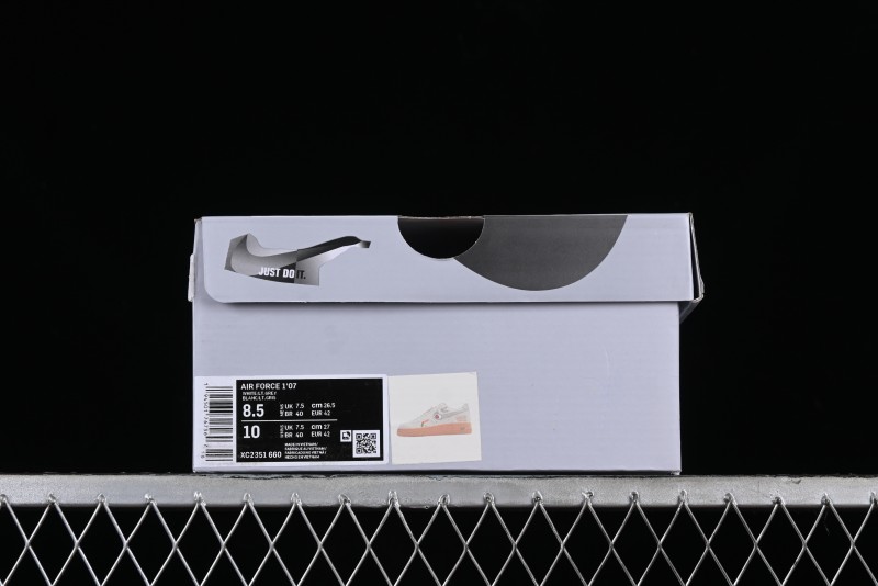 Nike Air Force 1 '07 Low Bugs Bunny Casual Sneakers - XC2351-660