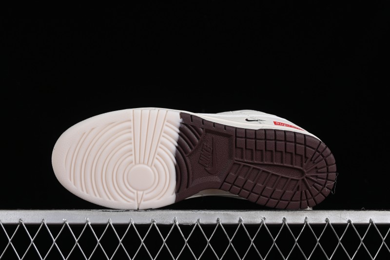 Nike SB Dunk Low Supreme Collaboration - White Brown Two-Tone Anniversary High-End Custom Low-Top Casual Sneakers - BB8657-106