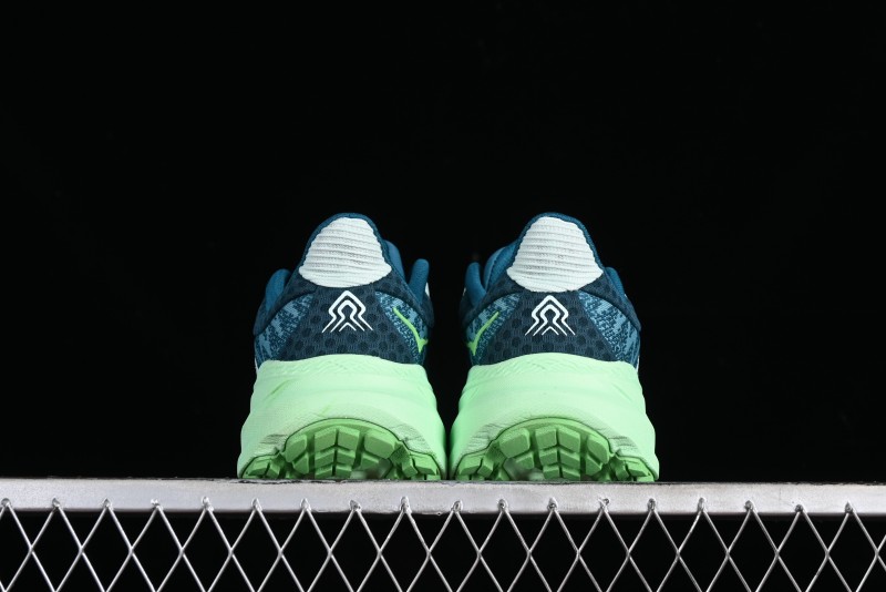 Hoka One One Challenger ATR 7 Low Trail Running Shoes with Enhanced Cushioning and Breathable Mesh - 1134498 OMLG