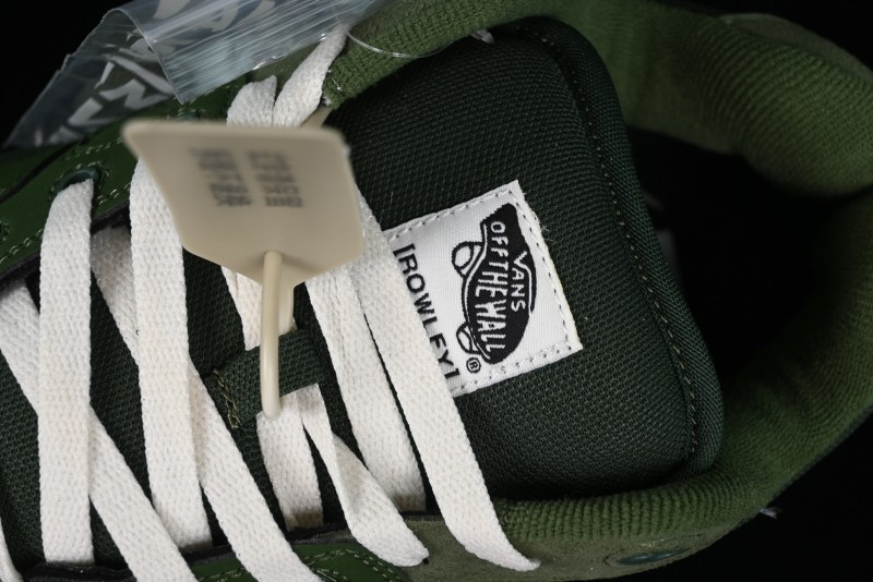 Vans Rowley XLT Series Skate Shoes with Cushioning and Durability - VN000E21BXU