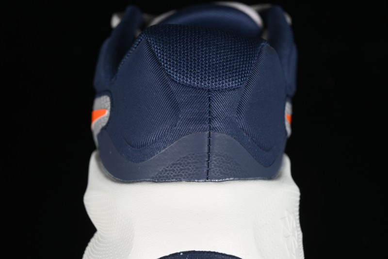 Nike Revolution 7 Wide Low-Top Running Shoes with Breathable Mesh and Durable Cushioning - FB2207-009