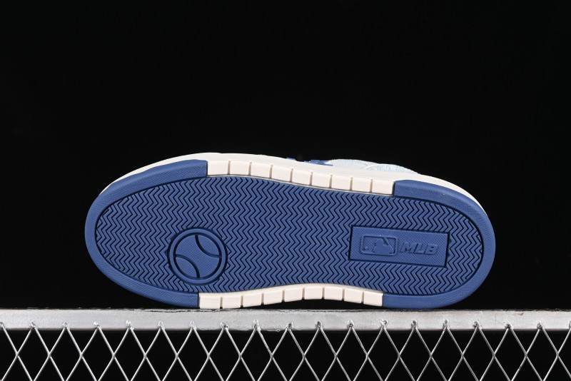 New York Yankees MLB Bigball Chunky Embo Monogram Platform Sandals - 3ASXCDC4N50SBS