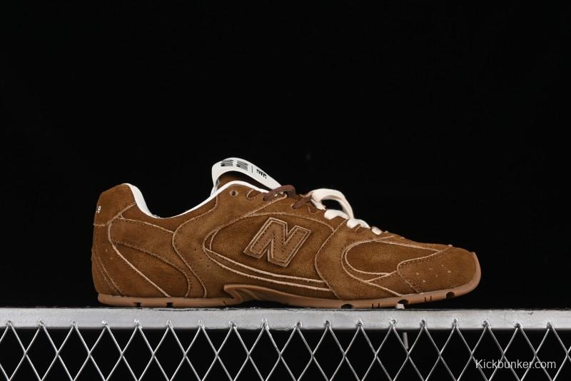 Miu Miu x New Balance 530 Low-Top Retro Running Shoes with Deconstructed Design - 38165