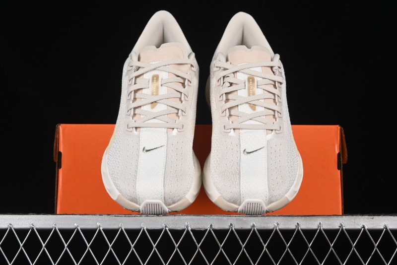 Nike Air Zoom Pegasus 35 Running Shoes with Breathable Mesh and Zoom Air Cushion - FQ7261-100