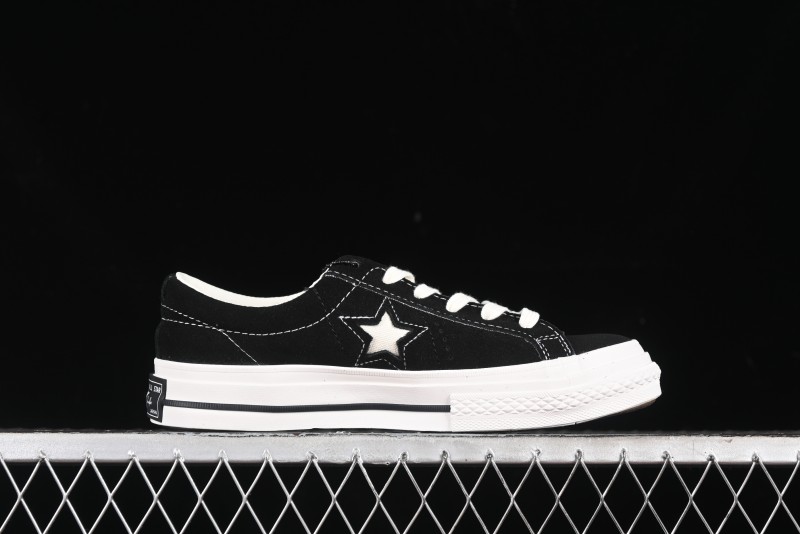 Converse One Star J Vtg Suede Low-Top Casual Sneakers in Retro Black and White - M.C3