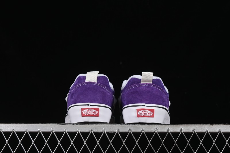 Vans Classics Knu Skool Full-Grain Leather Retro Sneakers with Chunky Silhouette - VN000CS0DRV