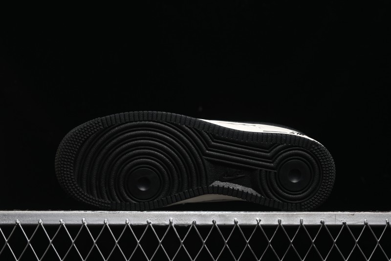 Nike Air Force 1 '07 Low Stussy Collaboration - Black Sail Metallic Silver - XZ3328-506