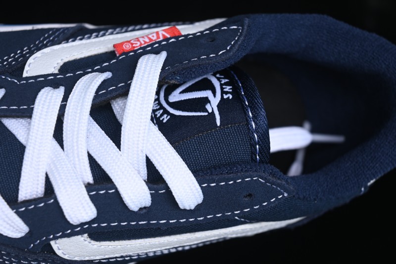 Vans Sk-8 Low Reissue Suede Low-Top Skate Shoes - VN0A5HF23IN