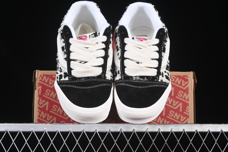 Vans Classics Knu Skool Retro Skate Shoes with Enhanced Cushion and Breathable Mesh - VN0A5JM2BA21