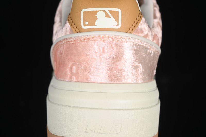 New York Yankees MLB Bigball Chunky Window Velvet Monogram Thick Platform Casual Running Shoes - 3ASXCVC4643BGS
