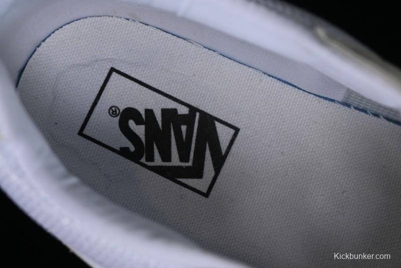 Vans Caldrone Chunky Retro Sneakers in White with Enhanced Cushioning - VN0007P9WHT