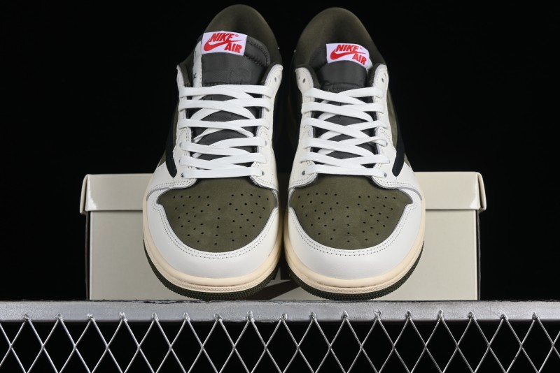 Nike Travis Scott x Air Jordan 1 Low OG AJ1 Reverse Swoosh Sneakers - DM7866-200