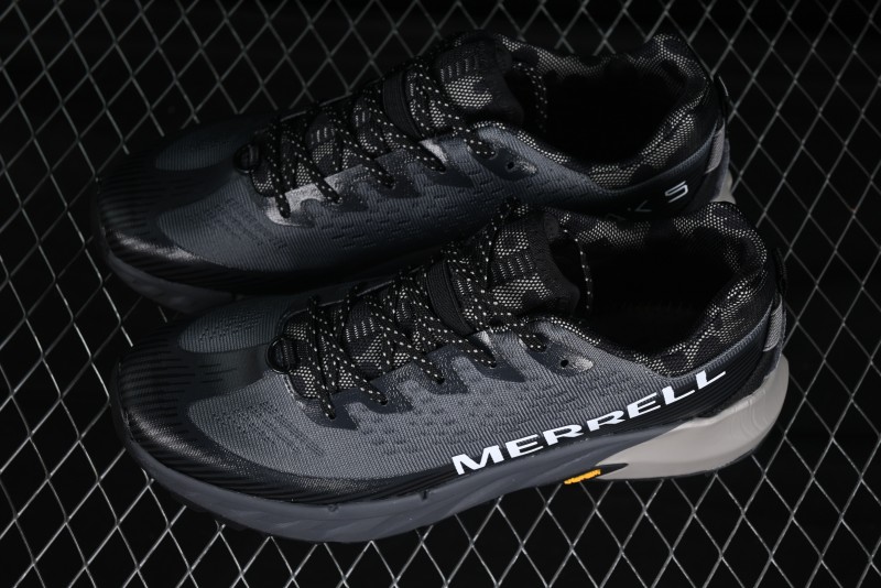 Merrell Agility Peak 4 Trail Running Shoes with Cushioning and Grip for Outdoor Hiking - J067759