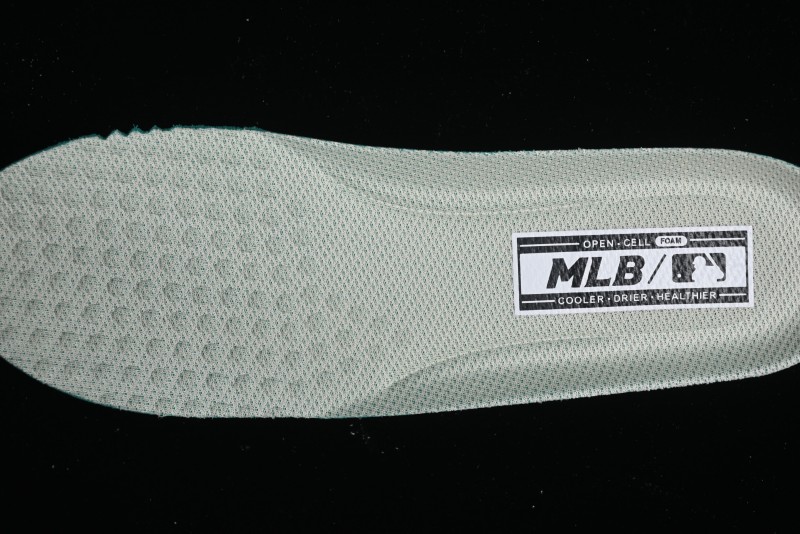 MLB Chunky Liner New York Yankees Lightweight Platform Sneakers with 6cm Height Increase - 3ASXCLB3N50SIS