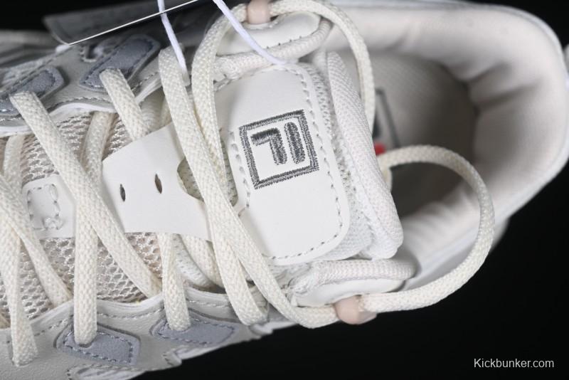 FILA Wave Fusion Chunky Sneakers - White & Gray