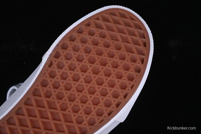 Vans Knu Skool Low-Top Retro Chunky Sneakers - VN000CRPD3Z