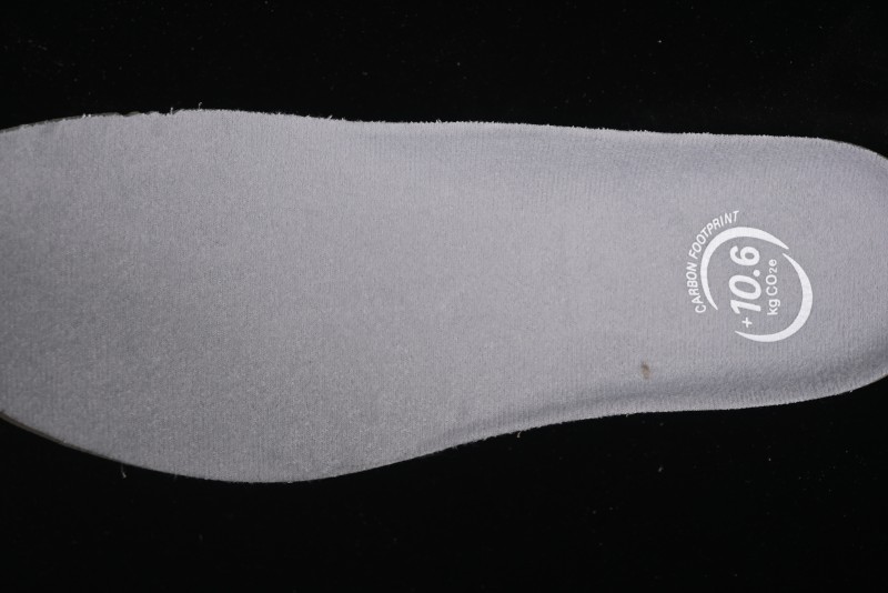 Asics Gel-Nimbus 27 Retro Breathable Casual Shoes with Cushioning for Men - 1011B958-300