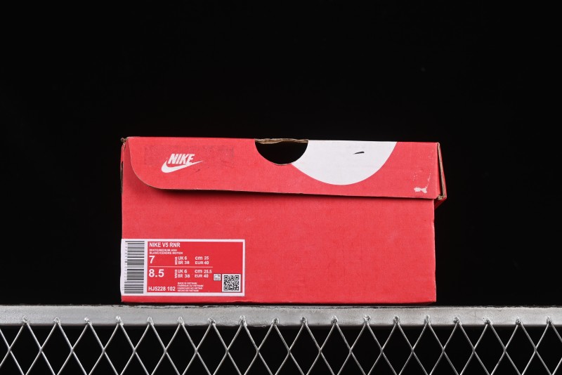 Nike V5 RNR Millennium Classic Retro Running Shoes with Foam Midsole - HJ5228-102