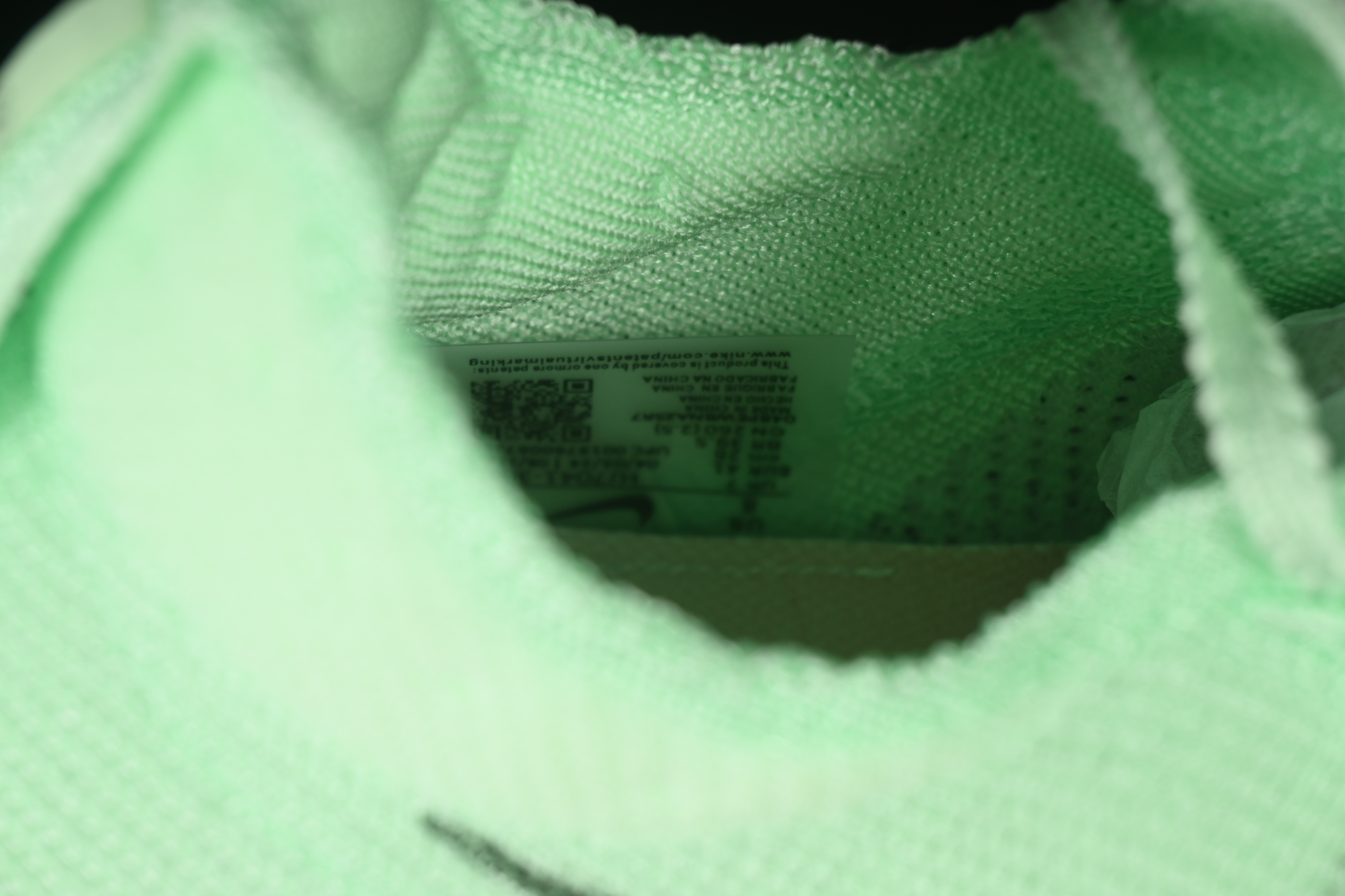 Nike Zoom VaporFly Next% 3 Prototype Super Marathon Running Shoes with Dual Air Zoom and Full-Length Carbon Fiber Plate - HJ7041-300