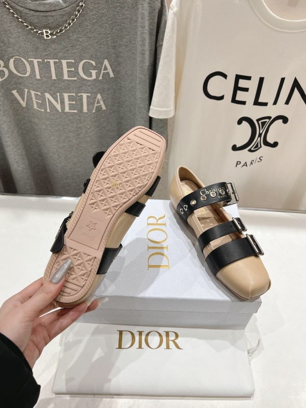 2025 Women Dior Beige Black Leather Mary Jane Buckle KFY00300