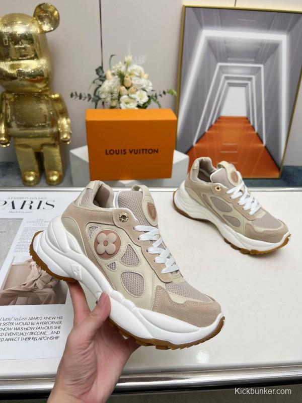 2025 Unisex Louis Vuitton Pink White Black Blue Apricot Leather Tech Fabric Sneakers Monogram Flower LY00340