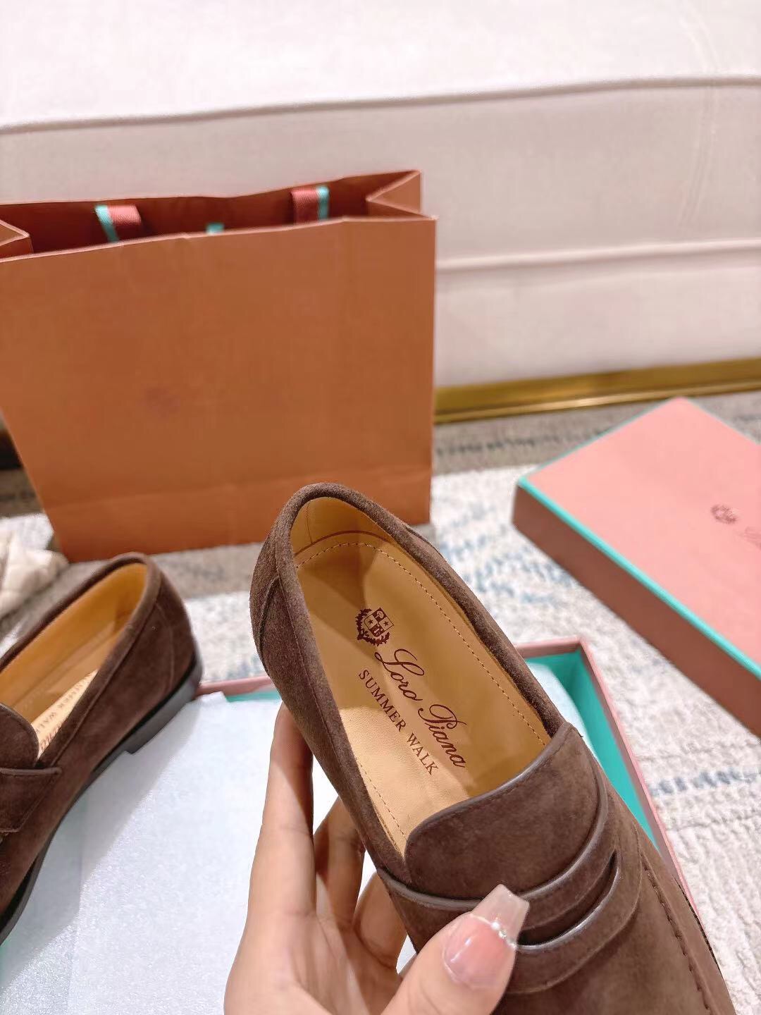 2025 Women LP Brown Suede Loafers LY00320