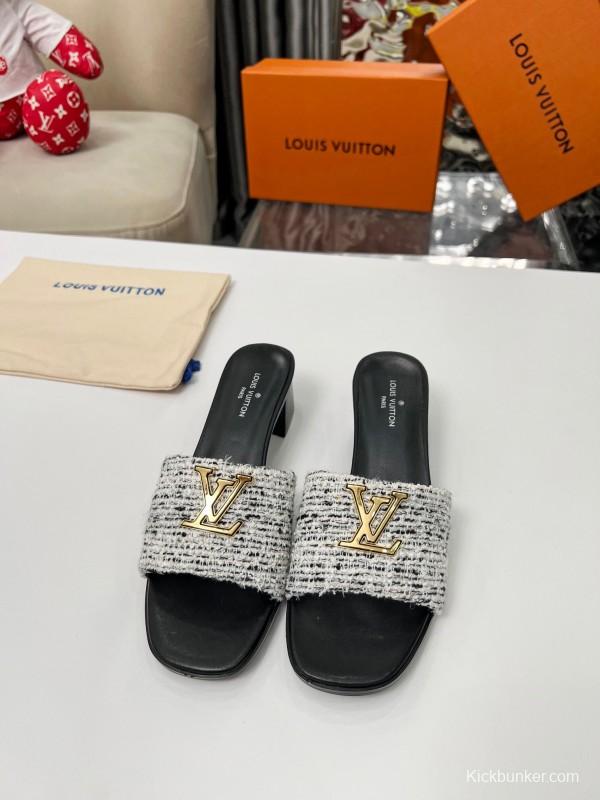 2025 Women Louis Vuitton Black White Tweed Heels LY00220