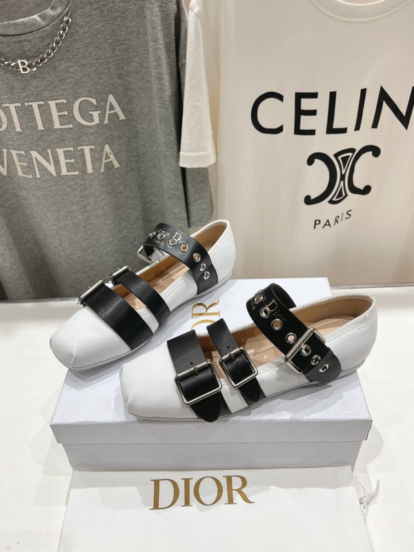 2025 Women Dior White Black Leather Mary Jane Buckle KFY00300