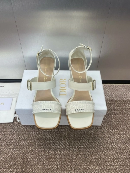 2025 Women Dior White Calfskin Silk Embroidery Sandals KFY00320