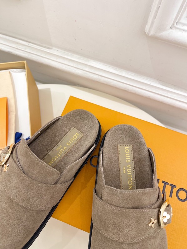 2025 Women Louis Vuitton Brown Suede Slippers Flower Buckle KFY00300