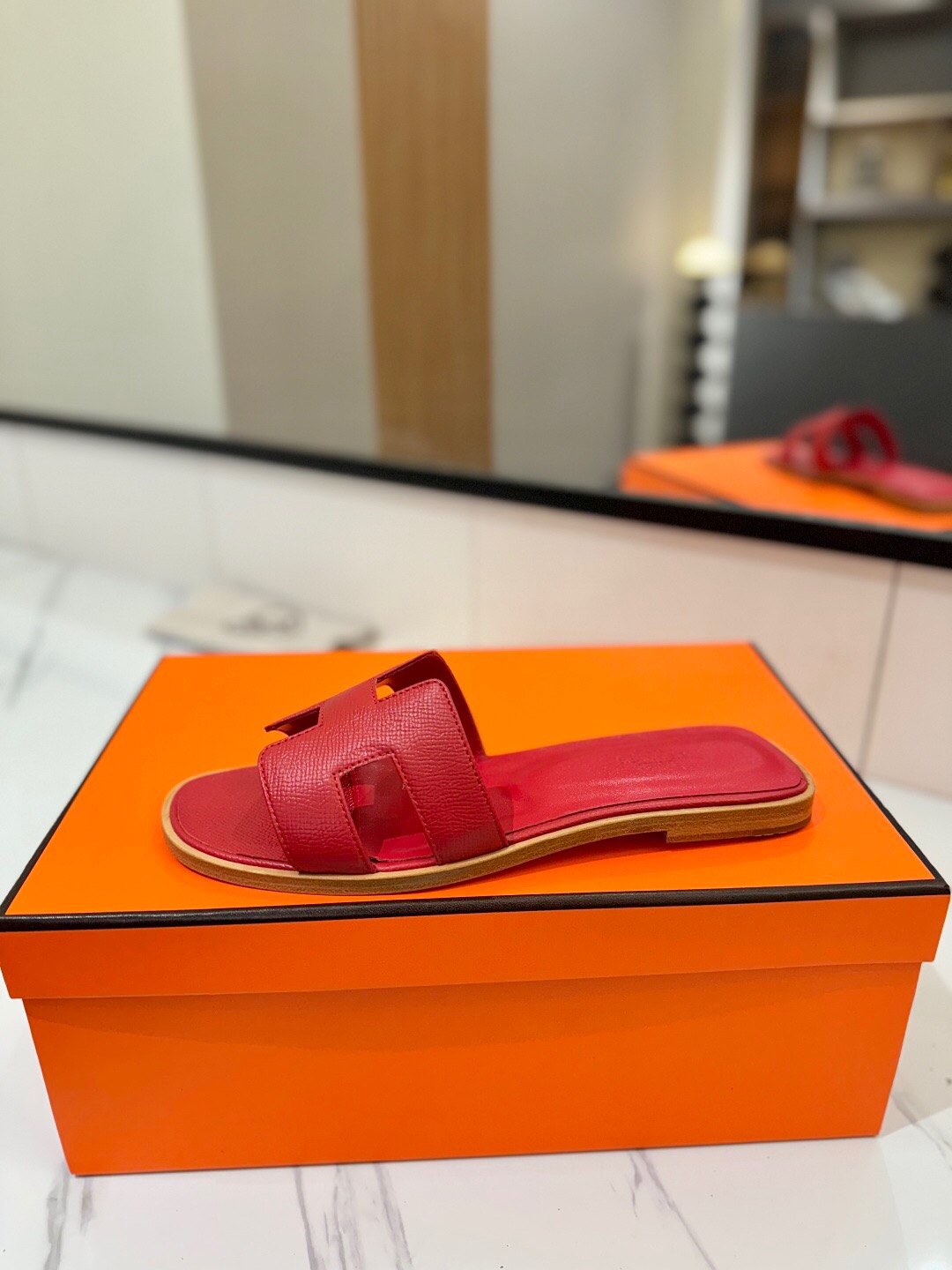 2025 Women Hermès Red Leather Slippers