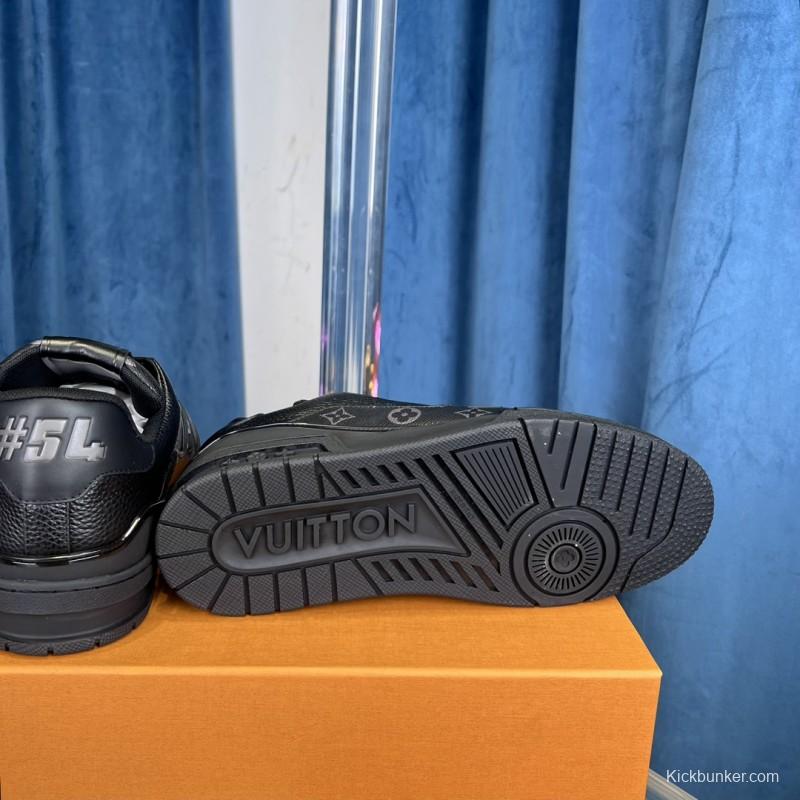 2025 Unisex Louis Vuitton Black Grey Leather Trainer