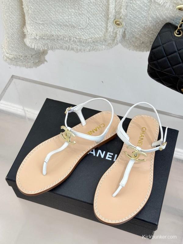 2025 Women Chanel White Leather Sandals KFY00290