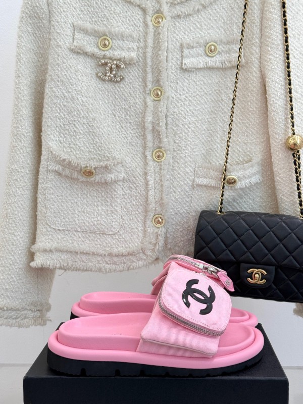 2025 Women Chanel Pink Fabric Slippers KFY00220
