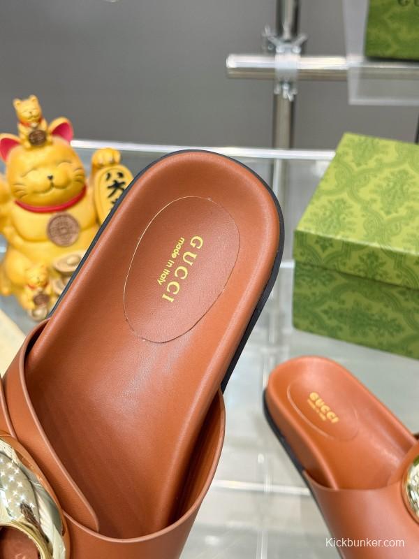 2025 Gucci Brown Leather Slippers