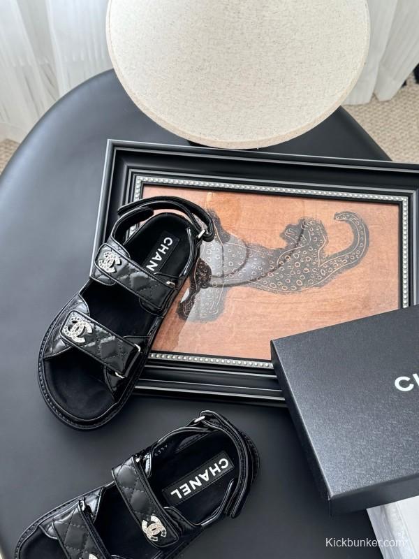2025 Women Chanel Black Patent Leather Sandals LY00320