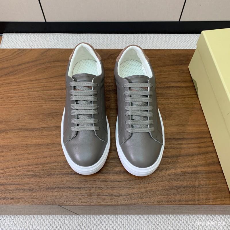 2025 Men Brunello Cucinelli Gray Leather Casual Sneakers Handmade Smooth Finish KFY00310 (M)
