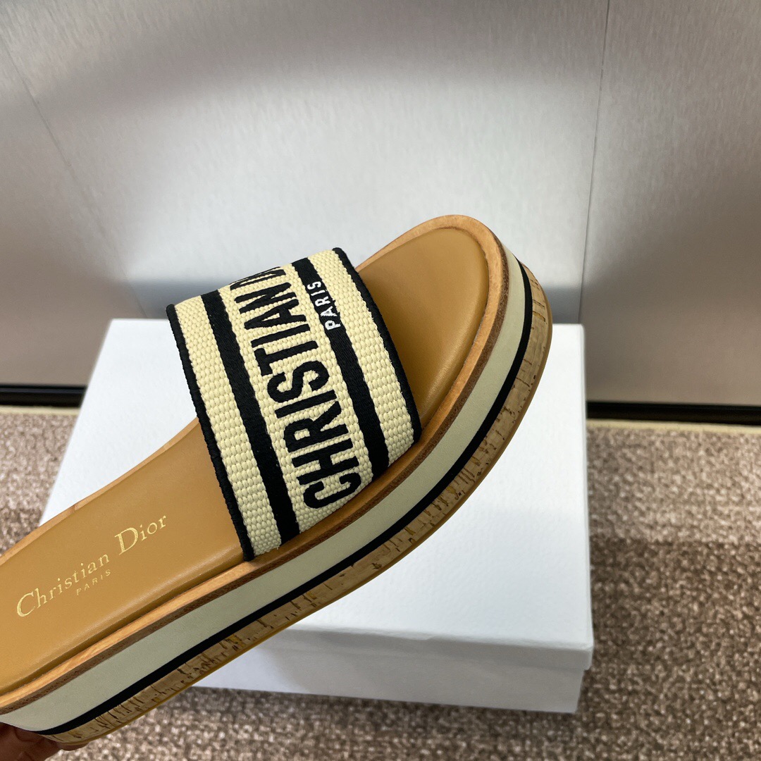 2025 Slippers Dior Beige Black Textile Platform Embroidery