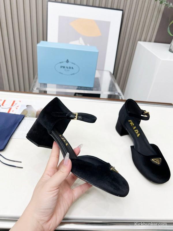 2025 Women Prada Black Velvet Mary Jane Block Heel KFY00270