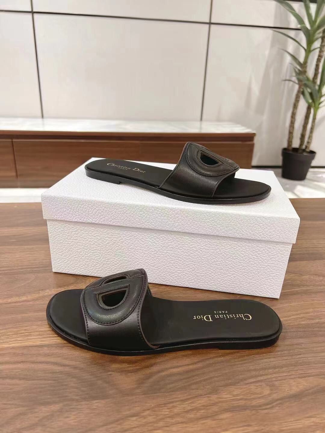 2025 Slippers Dior Black Leather Slippers LY00260