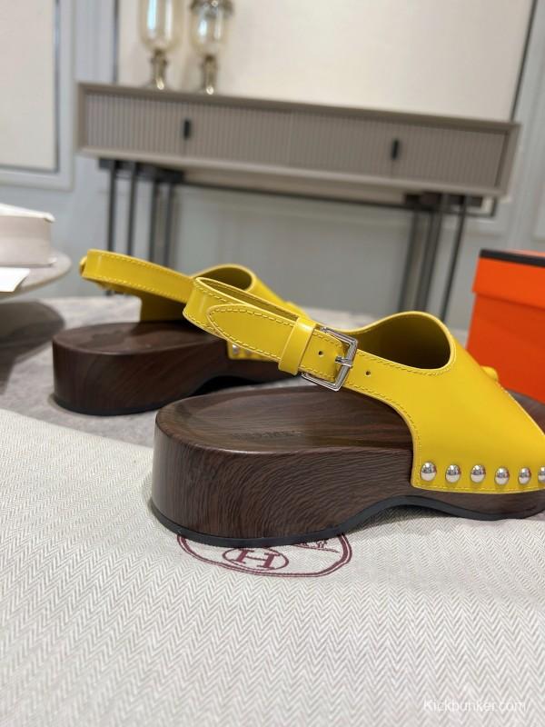 2025 Women Hermès Yellow Leather Sandals