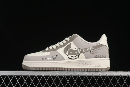 Nike Air Force 1'07 Low Smiling Bear Casual Sneakers - DB3301-881