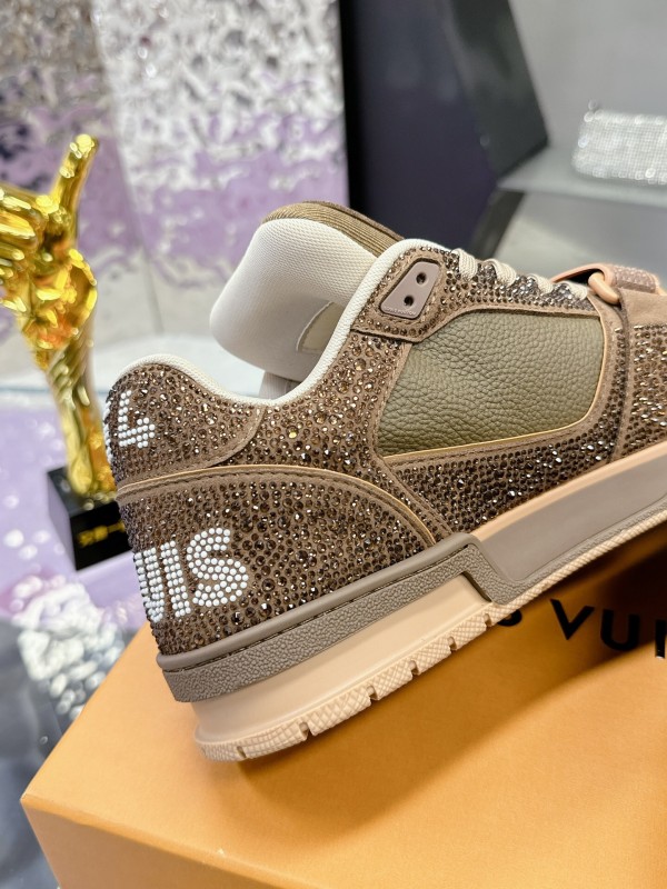 2025 Unisex Louis Vuitton Brown Khaki Leather Fabric Plimsolls Beading AS00400