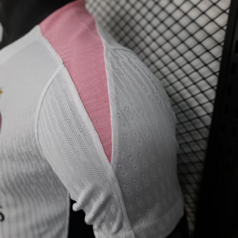 Player Version 25/26 Paris Saint-Germain White with Pink Trim Jersey