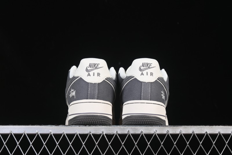 Nike Air Force 1'07 Low Stussy Collaboration Light Gray Canvas Casual Sneakers - JP8028-011